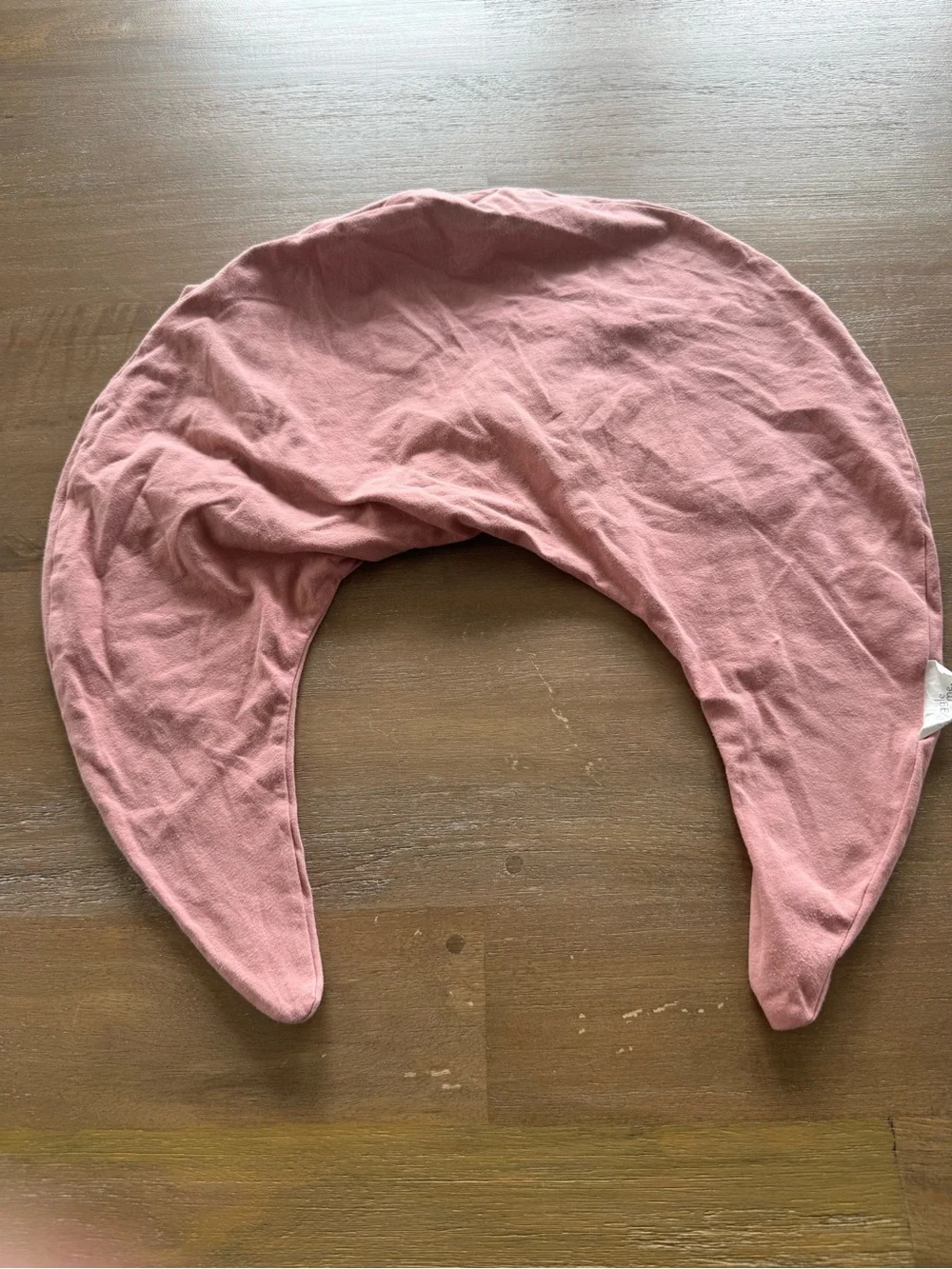 Snuggle me organic feeding pillow cover - Dusty Pink